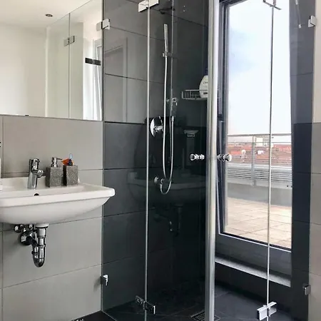 Exclusive Penthouse With Rooftop In The City 뉘른베르크