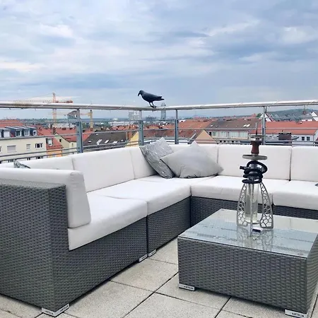 Exclusive Penthouse With Rooftop In The City 뉘른베르크